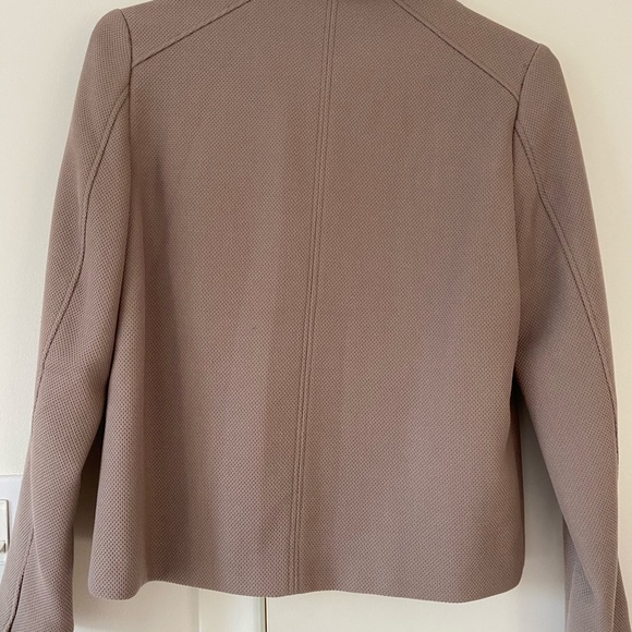 Casual chic coat - Picture 3 of 3